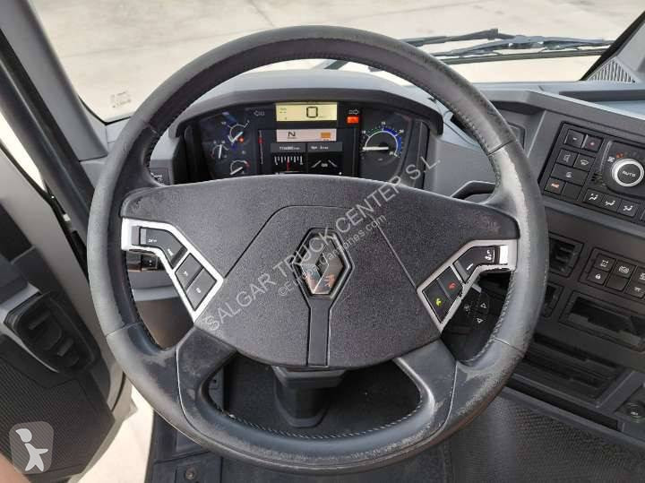 Cabeza tractora Renault