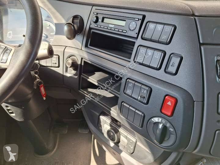 Cabeza tractora DAF