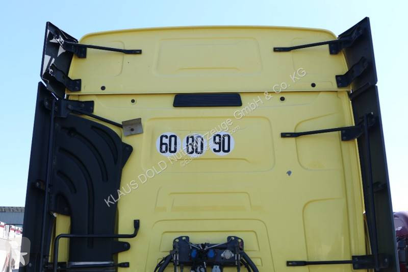 Cabeza tractora Renault