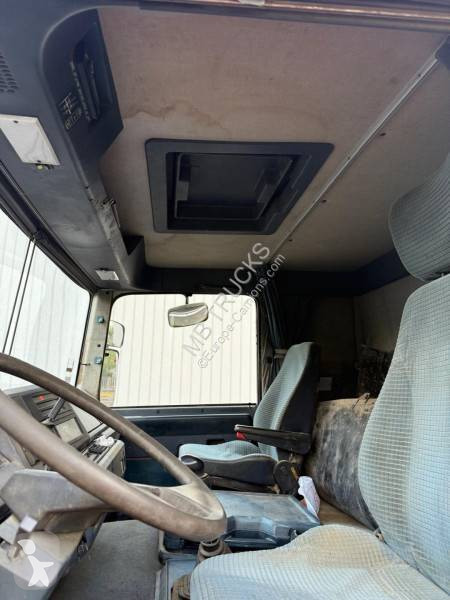 Cabeza tractora Renault 420