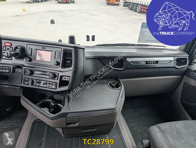Cabeza tractora Scania 410