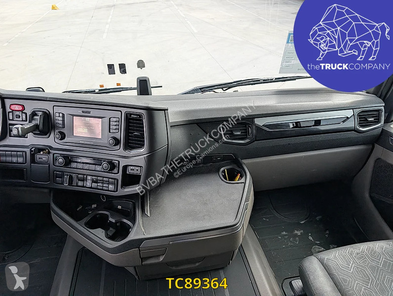 Cabeza tractora Scania 410