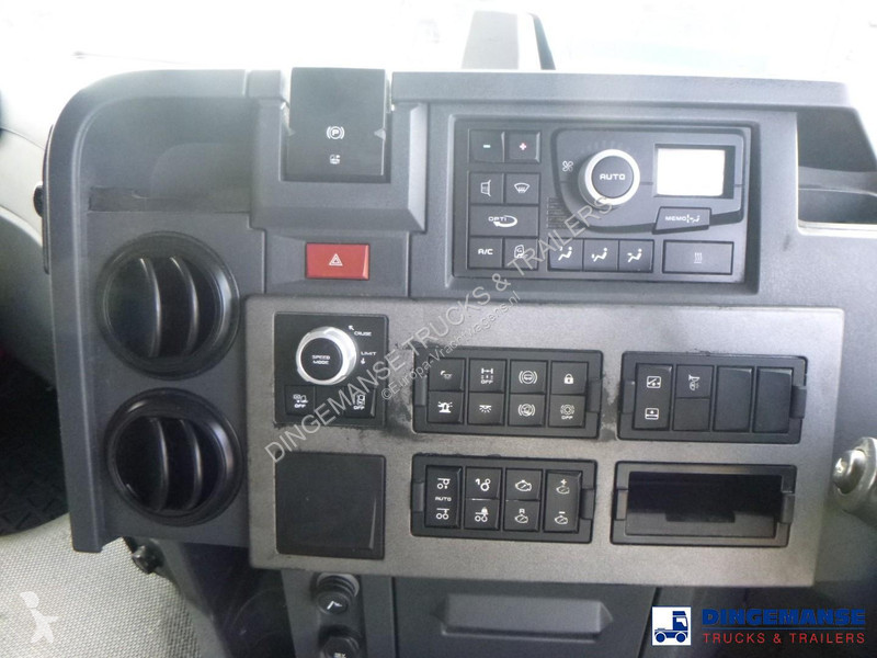 Cabeza tractora Renault T 460 6X2 RHD Euro 6