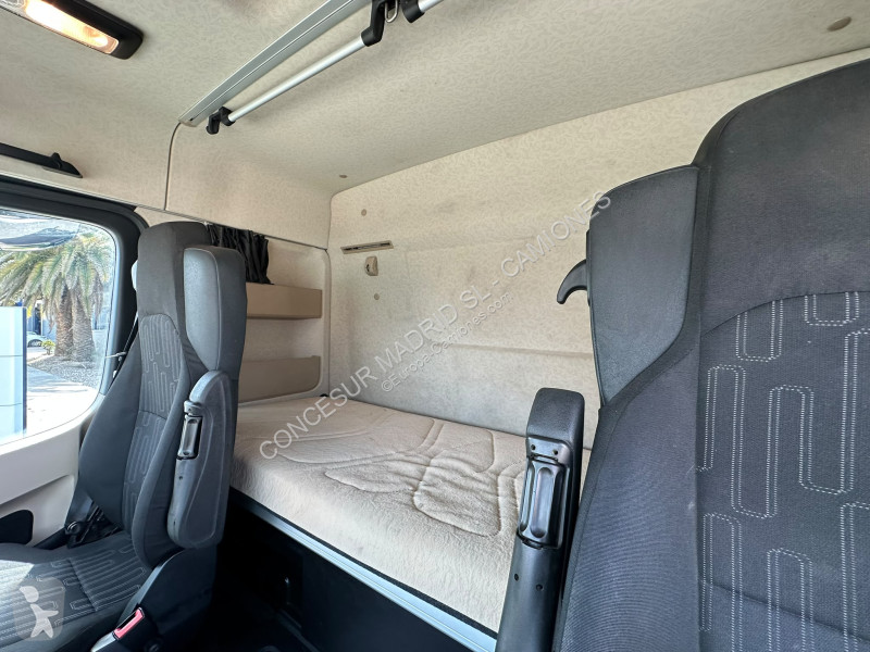 Cabeza tractora Mercedes  1845 LS