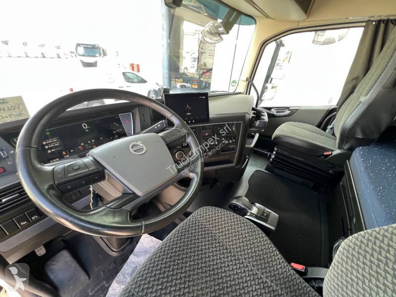 Cabeza tractora Volvo 460