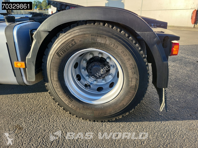 Tahač Volvo 410 4X2  Hydraulic