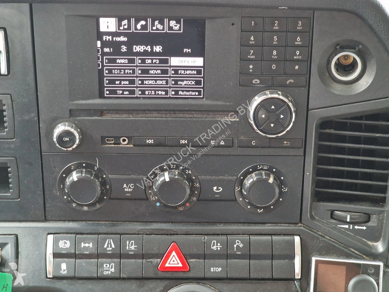 Tahač Mercedes 18.400 Streamspace 4x2 - Full...