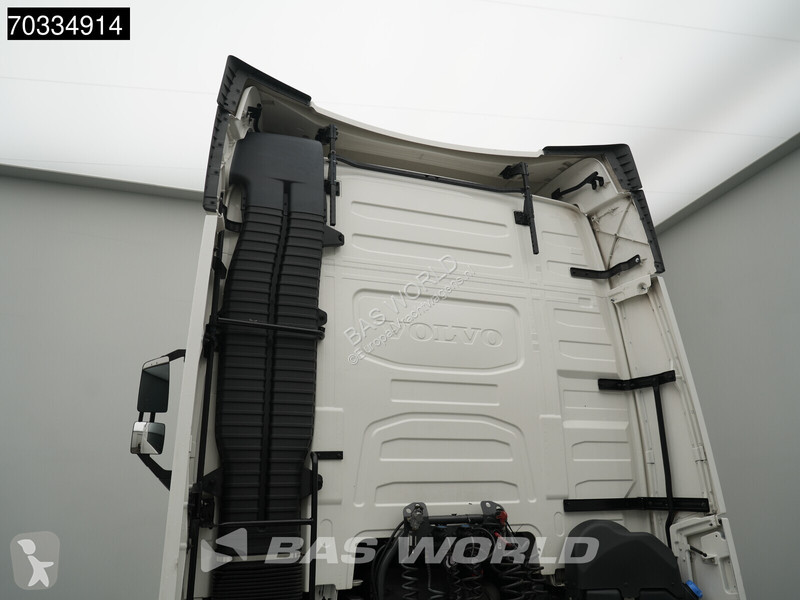 Tahač Volvo FH 460 4X2 Globe APK 04-2027 2x...