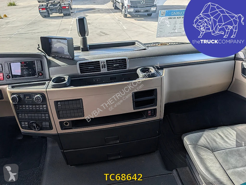 Тягач MAN 18.580