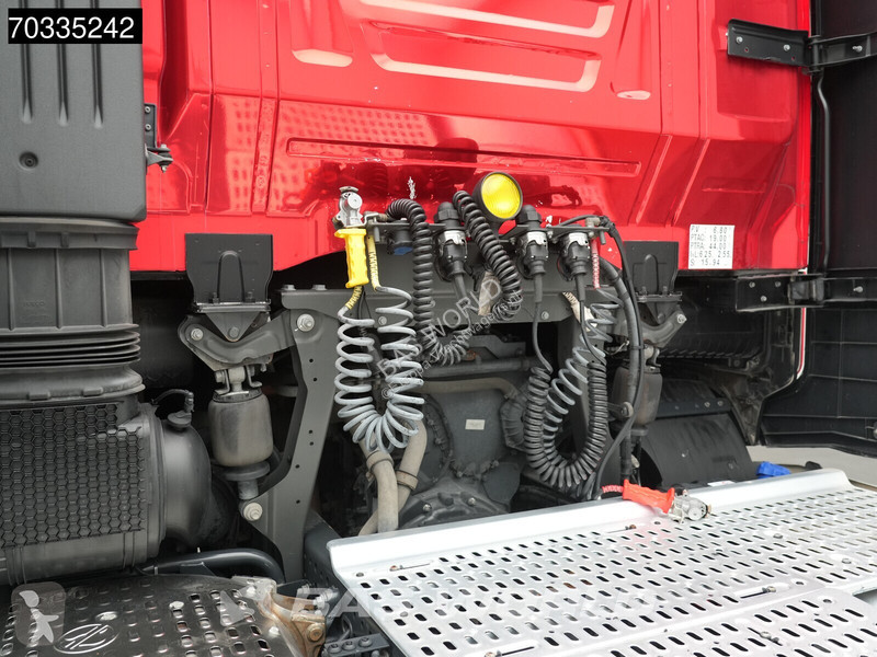 Tahač Iveco S-Way 570 4X2 Retarder Full-Air...