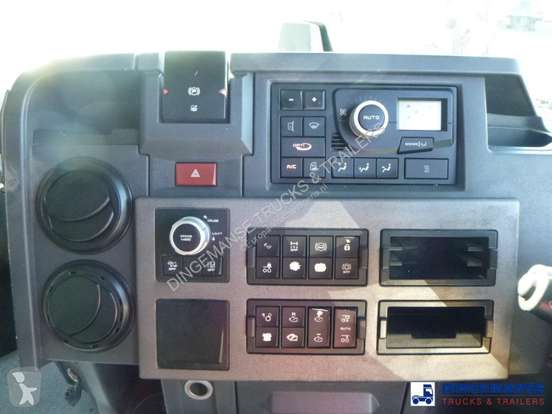 Nyergesvontató Renault T 460 6X2 RHD Euro 6