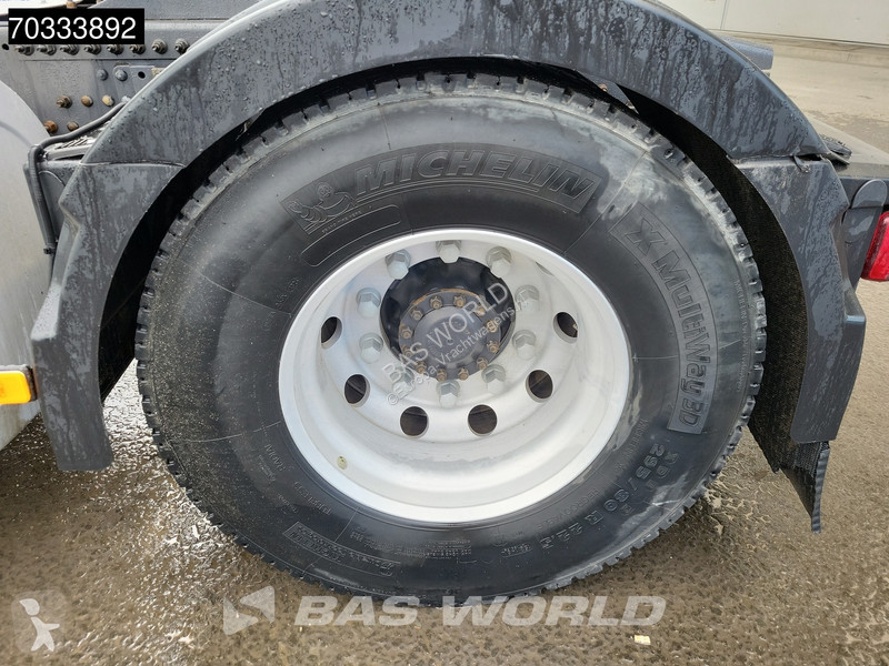 Nyergesvontató Volvo 450 4X2 VEB PTO Alcoa's