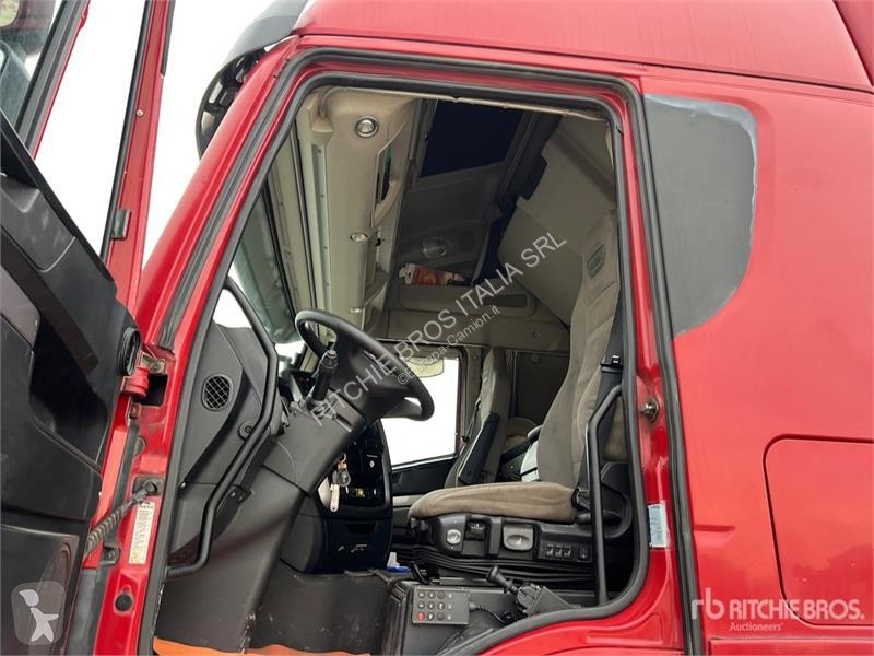 Cap tractor Iveco 500