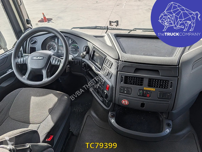 Cap tractor DAF