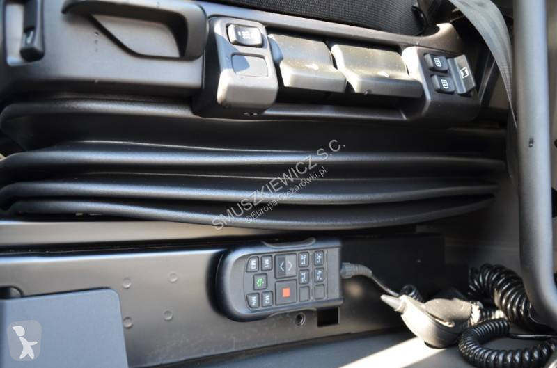 Cap tractor Scania 560