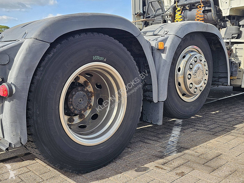 Тягач MAN 26.500  6x2/2 BLS