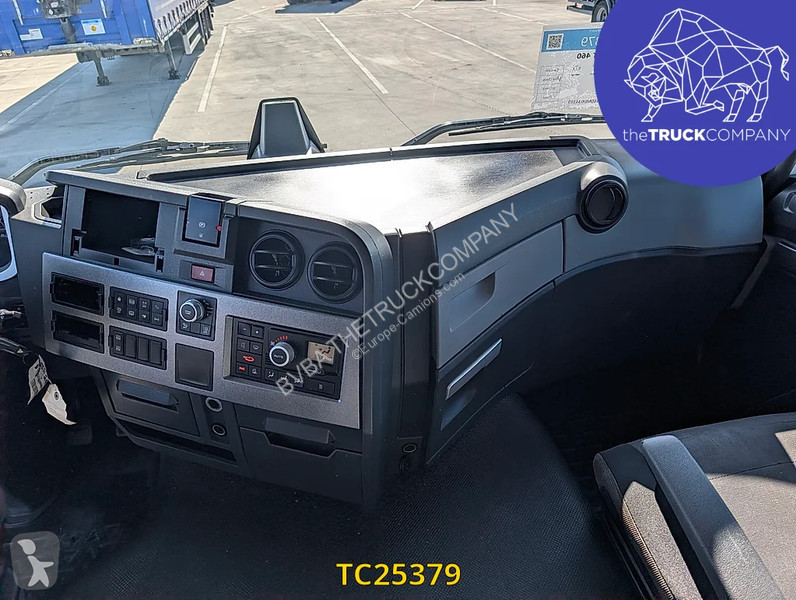 Ciągnik siodłowy Renault T 460