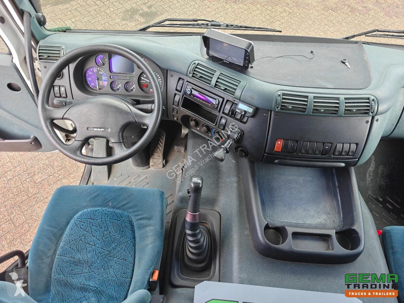 Тягач DAF 310 4x2 Sleeper Euro3 - Manual...
