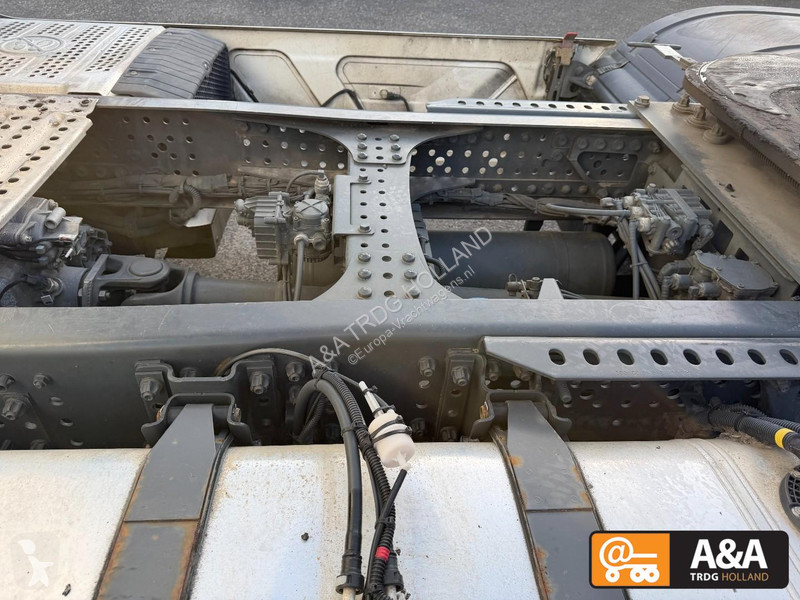Traktor Mercedes ACTROS 1845