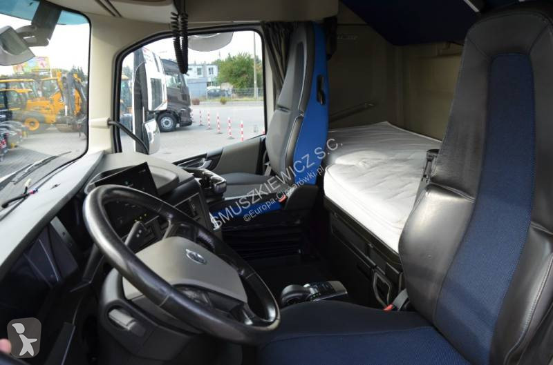 Cabeza tractora Volvo 500 Globetrotter