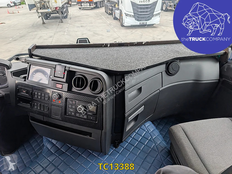 Cabeza tractora Renault T 480