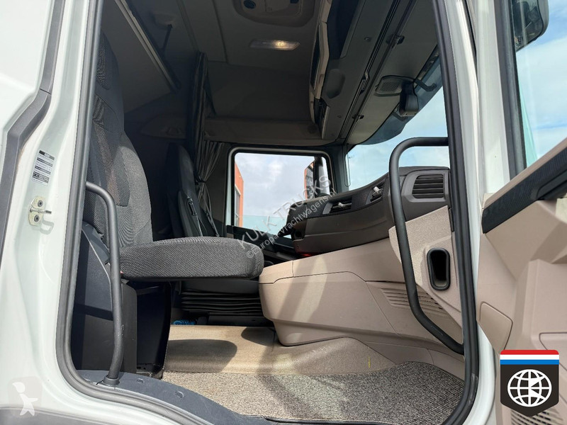 Trattore Stradale DAF 480 STAND-IN AIR...