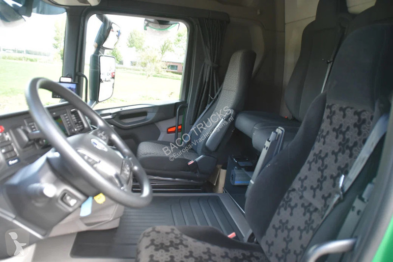 Traktor Scania NGS 6x4 + HMF 2320K-RCS (8x) -...