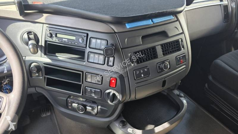 Cap tractor DAF 480 FT