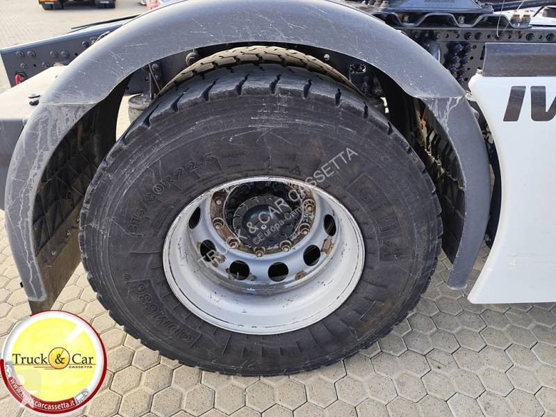 Iveco 510 tractor unit
