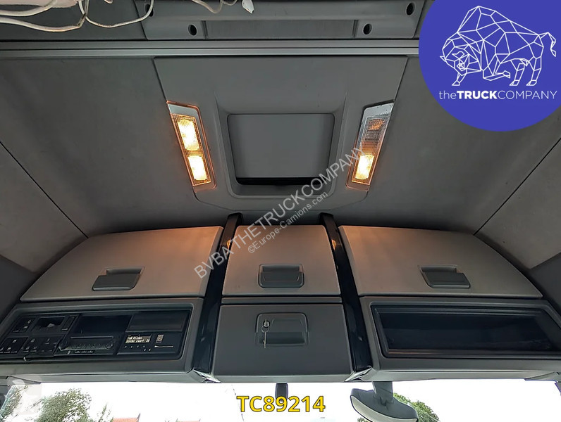 Traktor Renault T 460