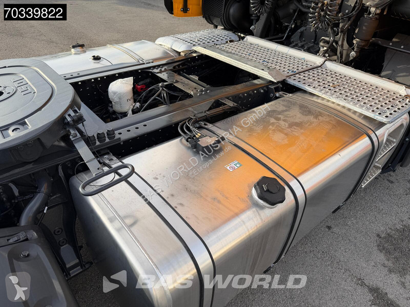 Iveco S-Way 500 4X2 NEW! Mega 2xTanks ACC Navi...