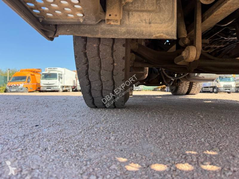 Mercedes 1843 tractor unit