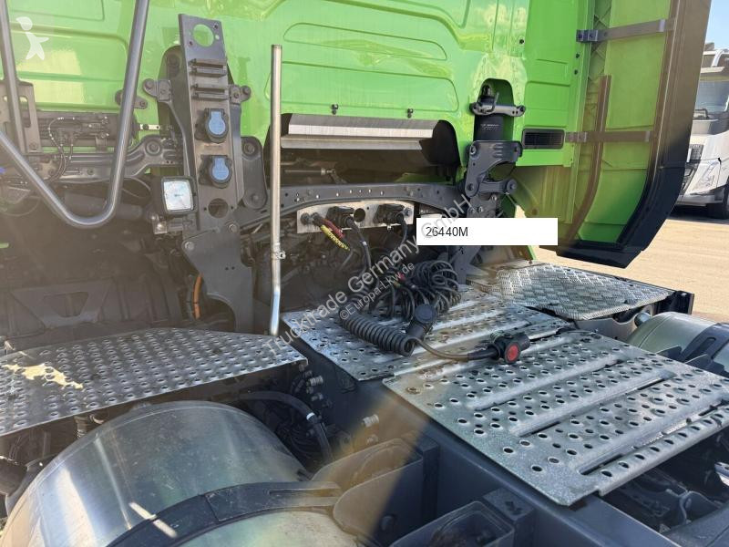 Scania R 410 A4x2NB LNG tractor unit