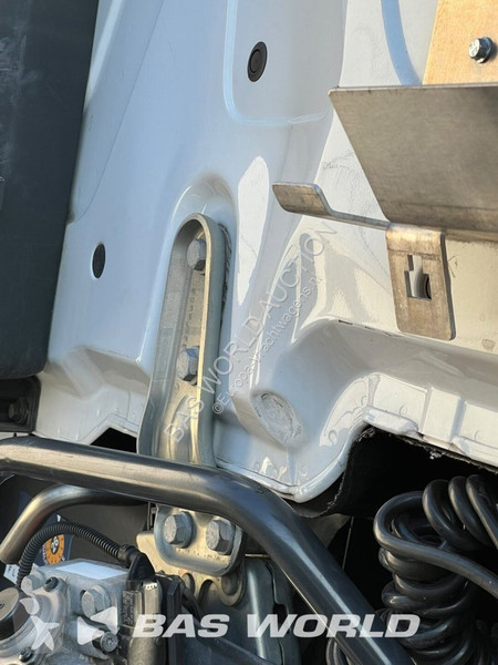 Mercedes 1421 tractor unit