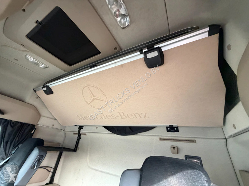 Mercedes 1942 Full Spoiler 2 Tank *NL-Truck*...