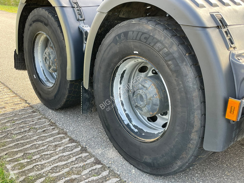 Scania 730 A6X4NZ tractor unit