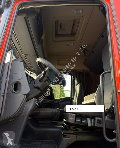 Tahač Scania R 410
