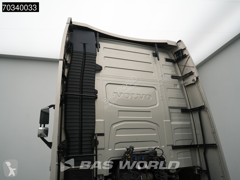 Traktor Volvo FH 460 4X2 XL APK 01-2028 2x...