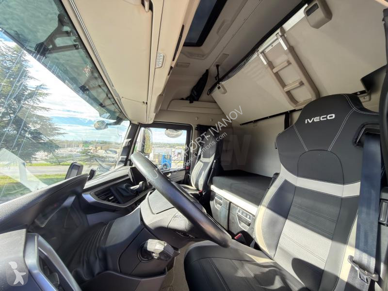 Tratores Iveco 580