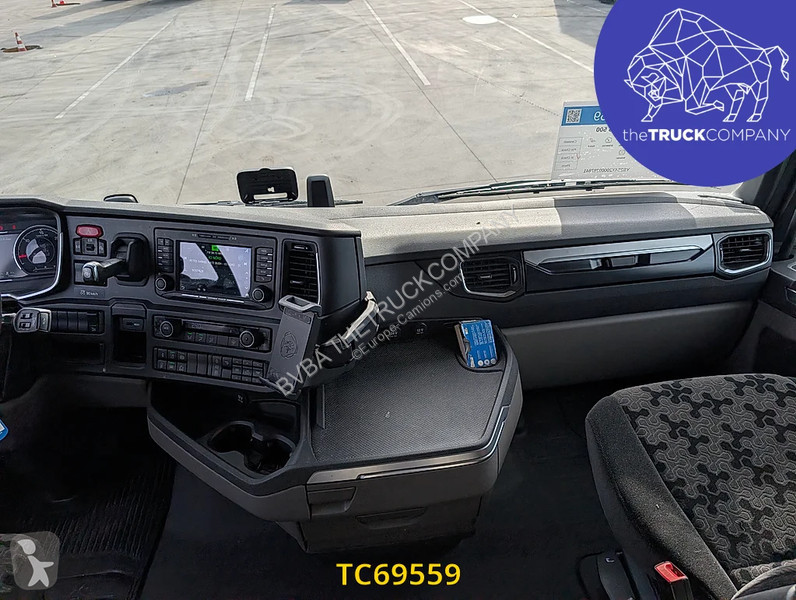 Traktor Scania 500