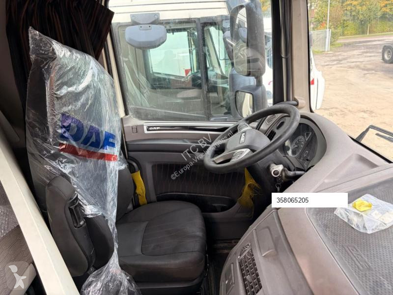 Traktor DAF XF 480 SUPER SPACE CAB / RETARDER