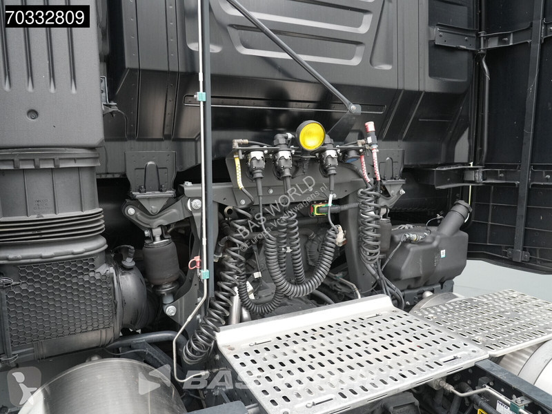 Tahač Iveco S-Way 460 4X2 Metallica Edition!...