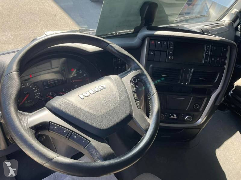 Cabeza tractora Iveco