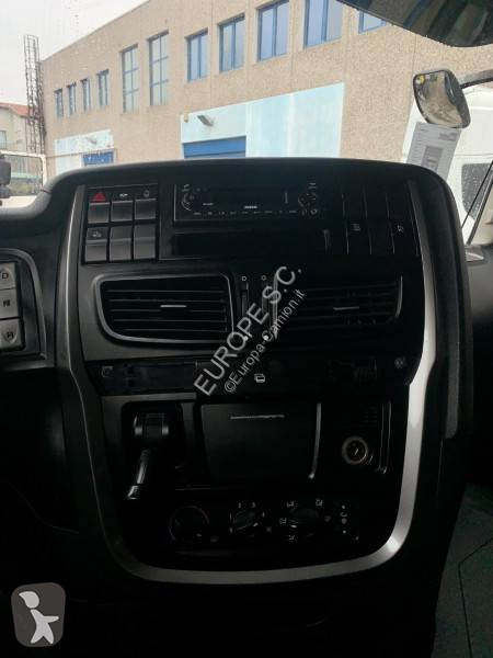 Cabeza tractora Iveco