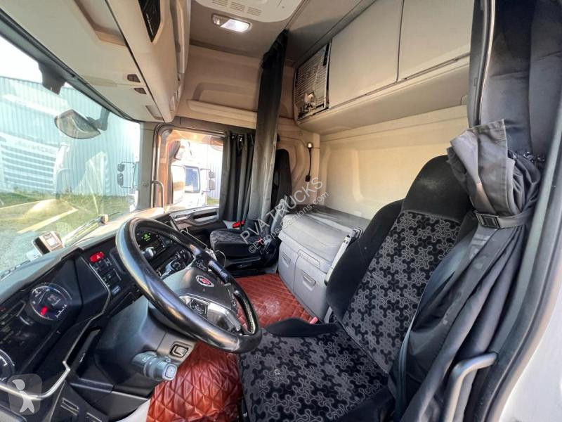 Traktor Scania 500