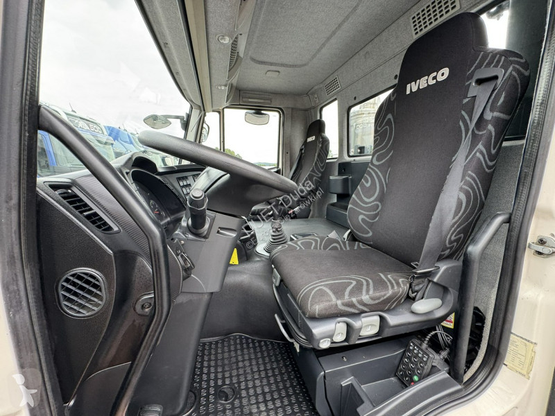 Traktor Iveco Trakerr 26.410 6x4 Manual Mały...