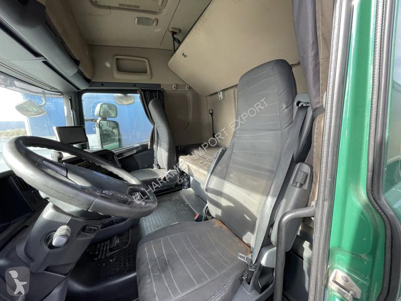 Traktor Scania 360