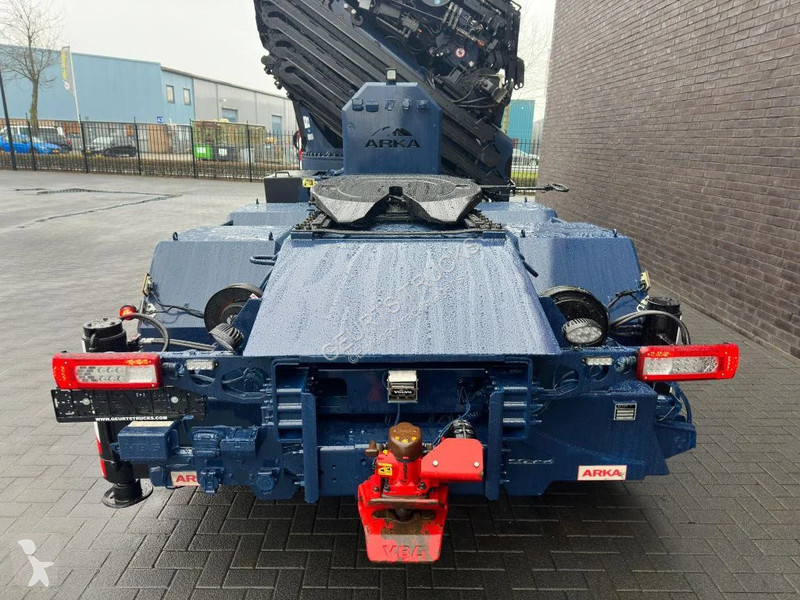 Traktor Volvo 16650 8X2 + EFFER 1855/8S + JIB...