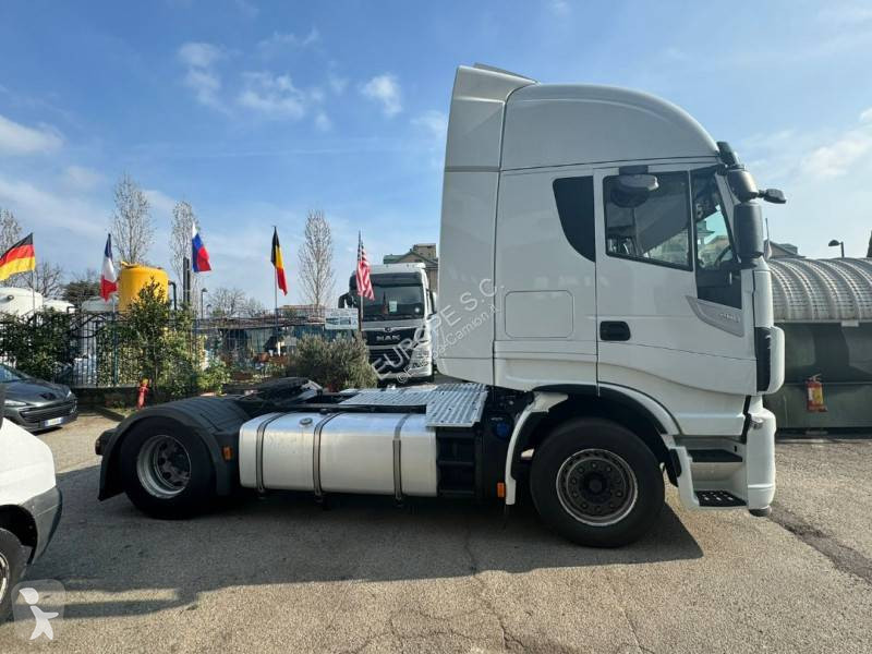 Tracteur Iveco