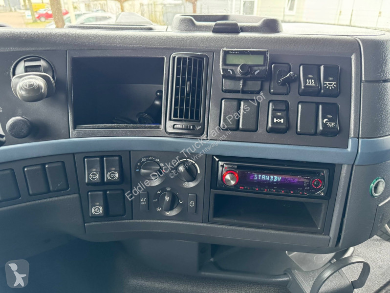 Tahač Volvo 400 EURO 5 / I-SHIFT